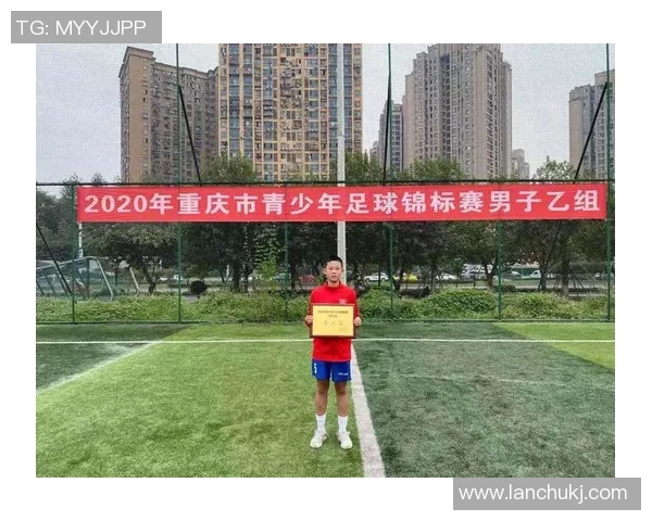 洛阳足球之星的足迹回顾与传奇故事分享